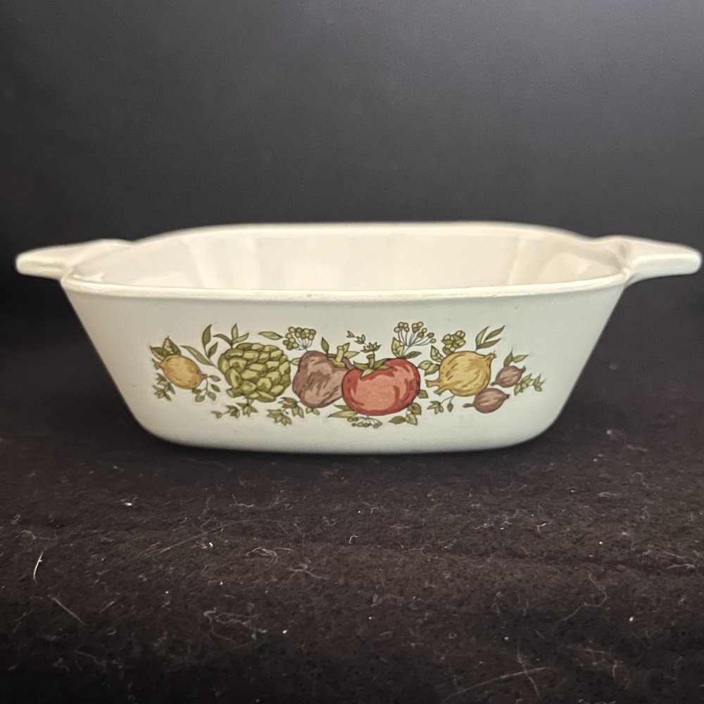 🎉🎉Price Reduced🎉🎉Vintage CorningWare ‘Spice of Life’ 1 3/4c